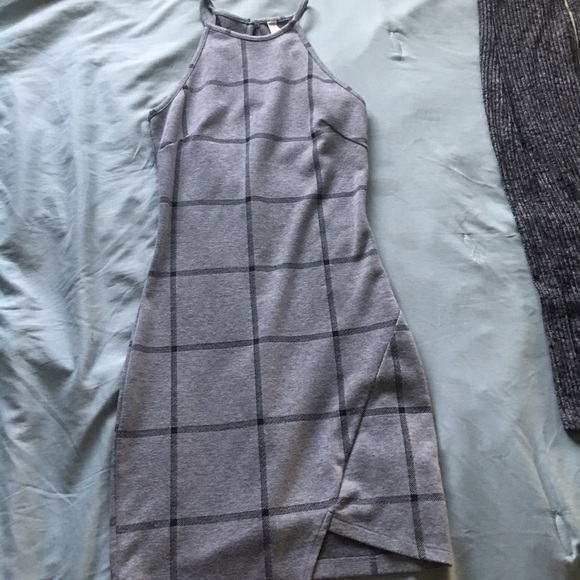 Elegant dress grey w/ plaid detailing ASYMMETRICAL - Picture 1 of 6